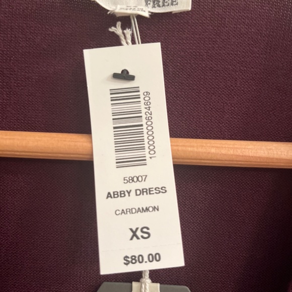 Dress - Picture 2 of 2